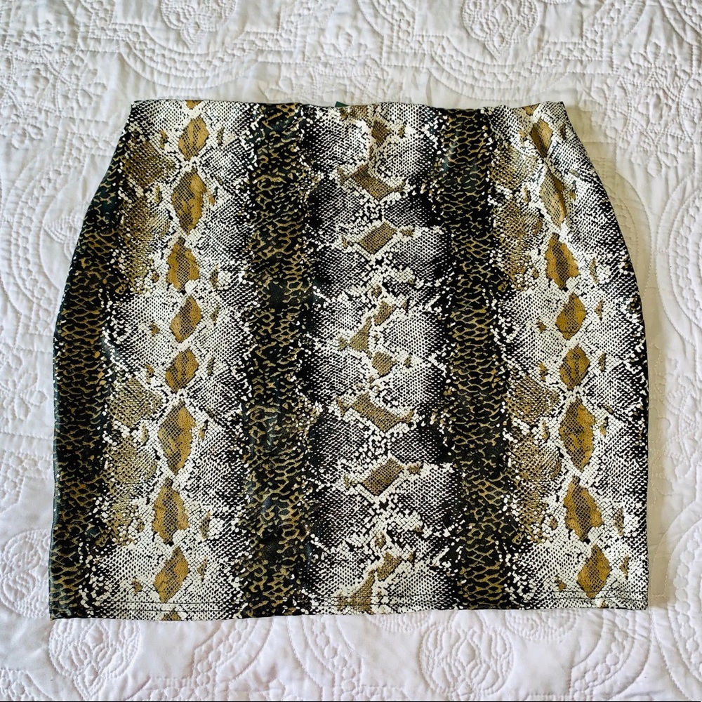 Missguided Snakeskin Mini